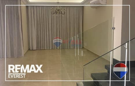 Twin House for Rent in Palm Valley-Semi Furnished