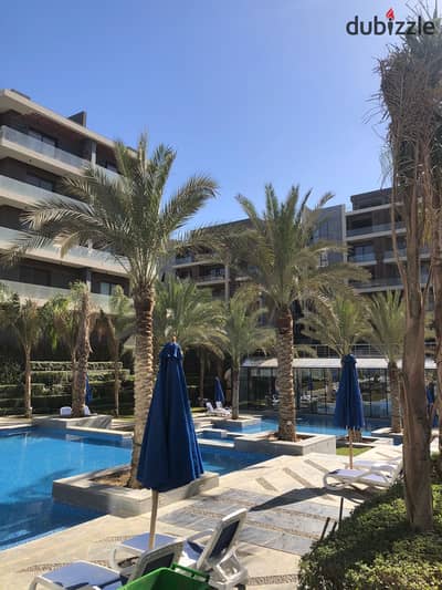 HOT DEAL APRTMENT FOR SALE IN COMPOUND PATIO ORO FULLY FURNISHED