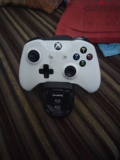 Xbox one s controller