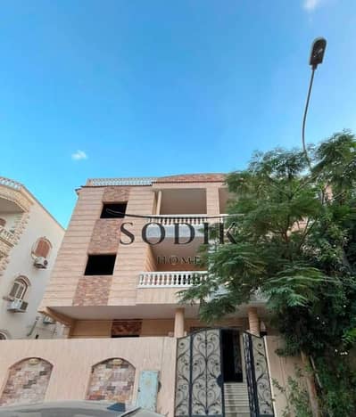 :  Half villa 300m for sale in the Sixth District | Basement + Ground + First + Second + Roof, close to the central area