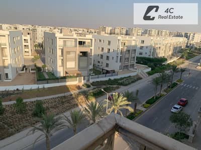 اقل من سعر الماركت ب 2 مليون و اقل مقدم و اقساط دوبلكس 260م استلام فوري برايم لوكيشن فيو على لاند سكيب هايد بارك التجمع الخامس القاهرة الجديدة Hyde Pa