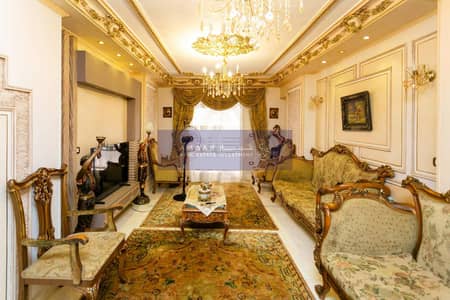 شقة سكنية للبيع في سموحة – 190م²