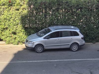 Volkswagen Souran 2009