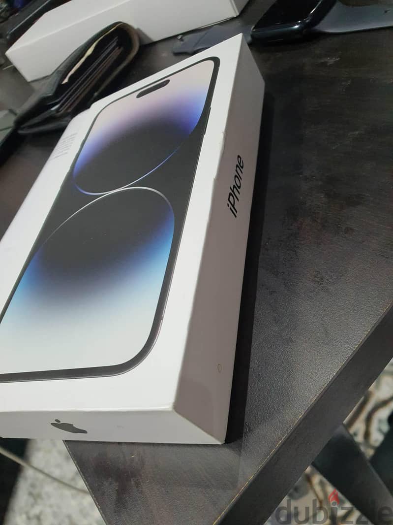 Apple - iPhone 14 Pro Max + apple watch series 8 46mm 5