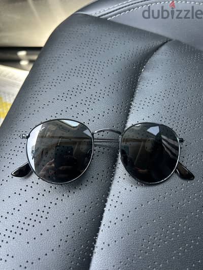 Black sunglasses