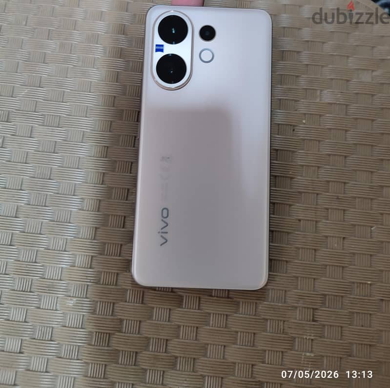 Vivo V60 2
