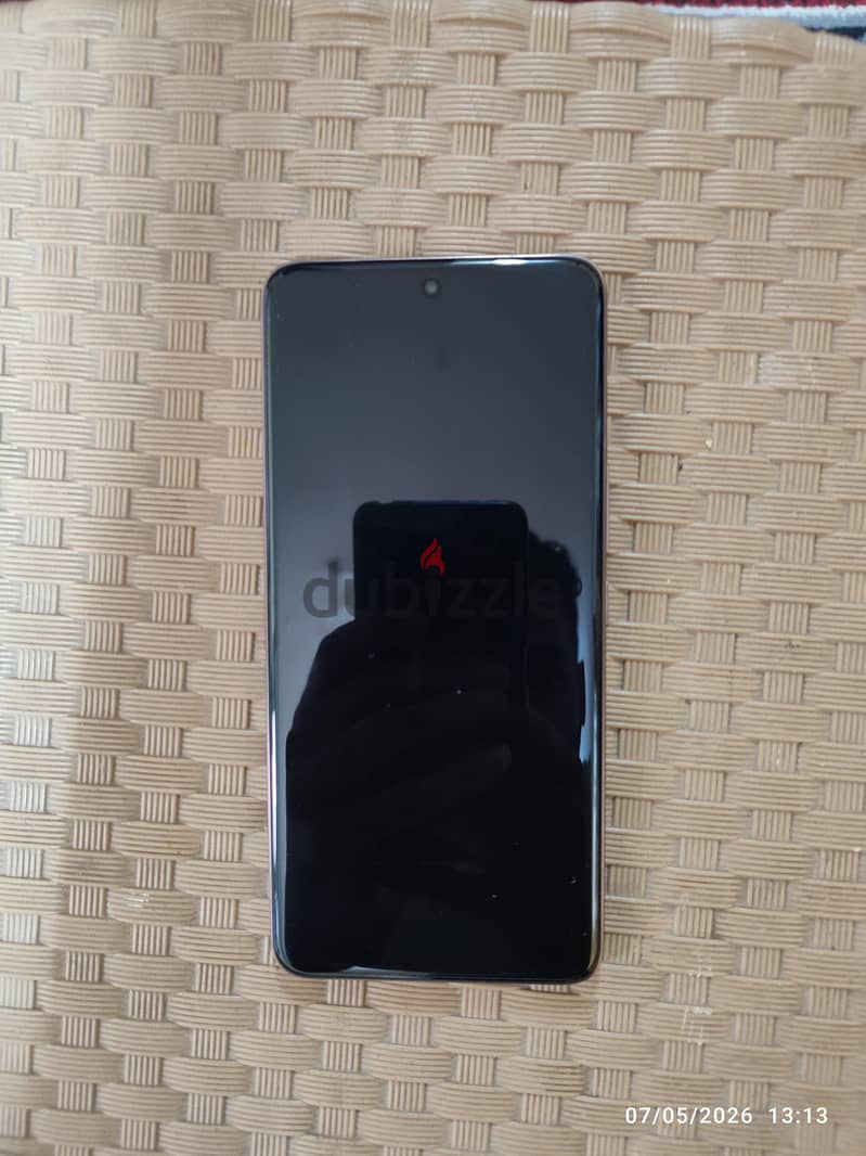 Vivo V60 4