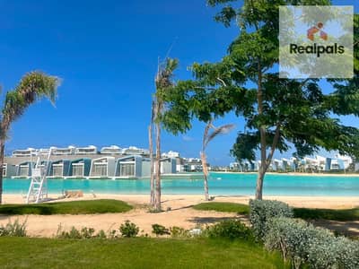 STAND ALONE CHALET FOR SALE - FULLY FURNISHED ( DIRECT ON LAGOON ) READY TO MOVE AT FOUKA BAY