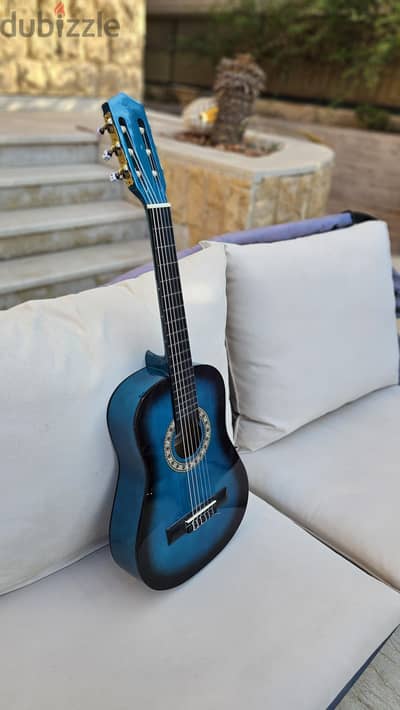 Carlos 1/2 Classical Guitar (C-34BLS) - Fresh Strings & Dice Tuners