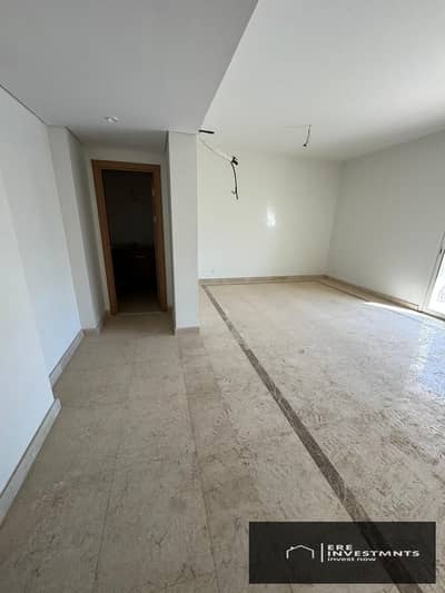 Unprecedented bargain price! 148m² resale apartment with premium finishes for sale at a bargain price in Mivida Boulevard