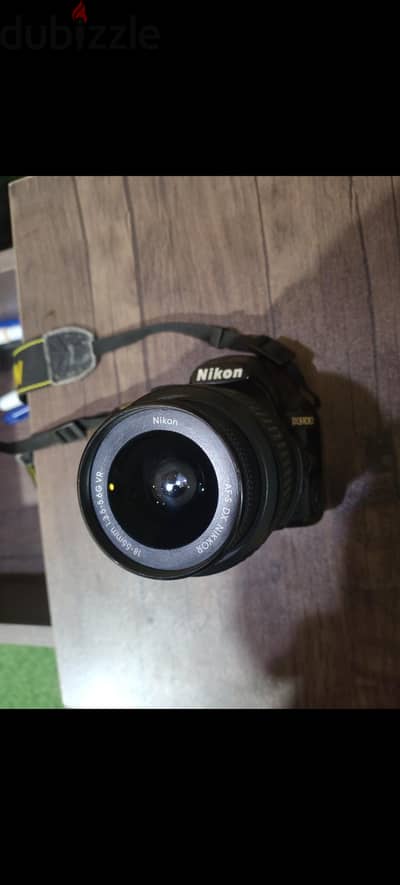 Nicon D3100