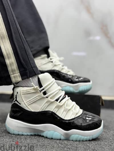 Air jordan 11