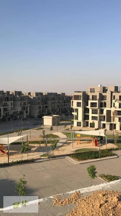 شقة جاهزة للاستلام للبيع في سوديك  ايست الشروق Sodic East AL Shorouk City