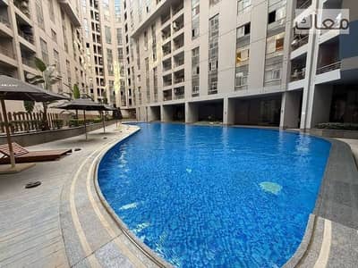 Ready-to-move 112 sqm, 2-bedroom apartment in a vibrant gated community beside Wadi Degla Club. Only EGP 360,000 down and EGP 15,000/month.