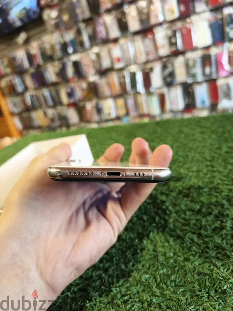 Apple - iPhone XS 2