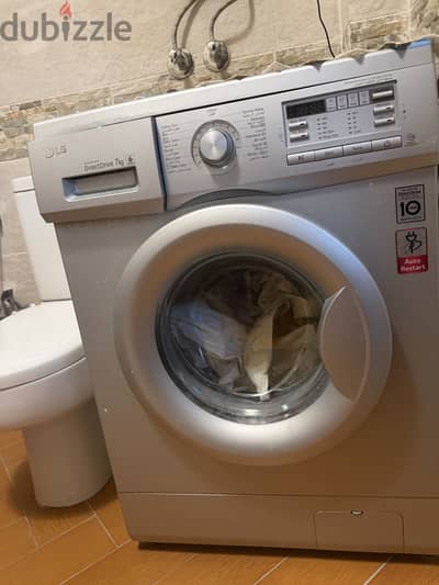 لللبيع غسالة مستعملة LG 7 kg