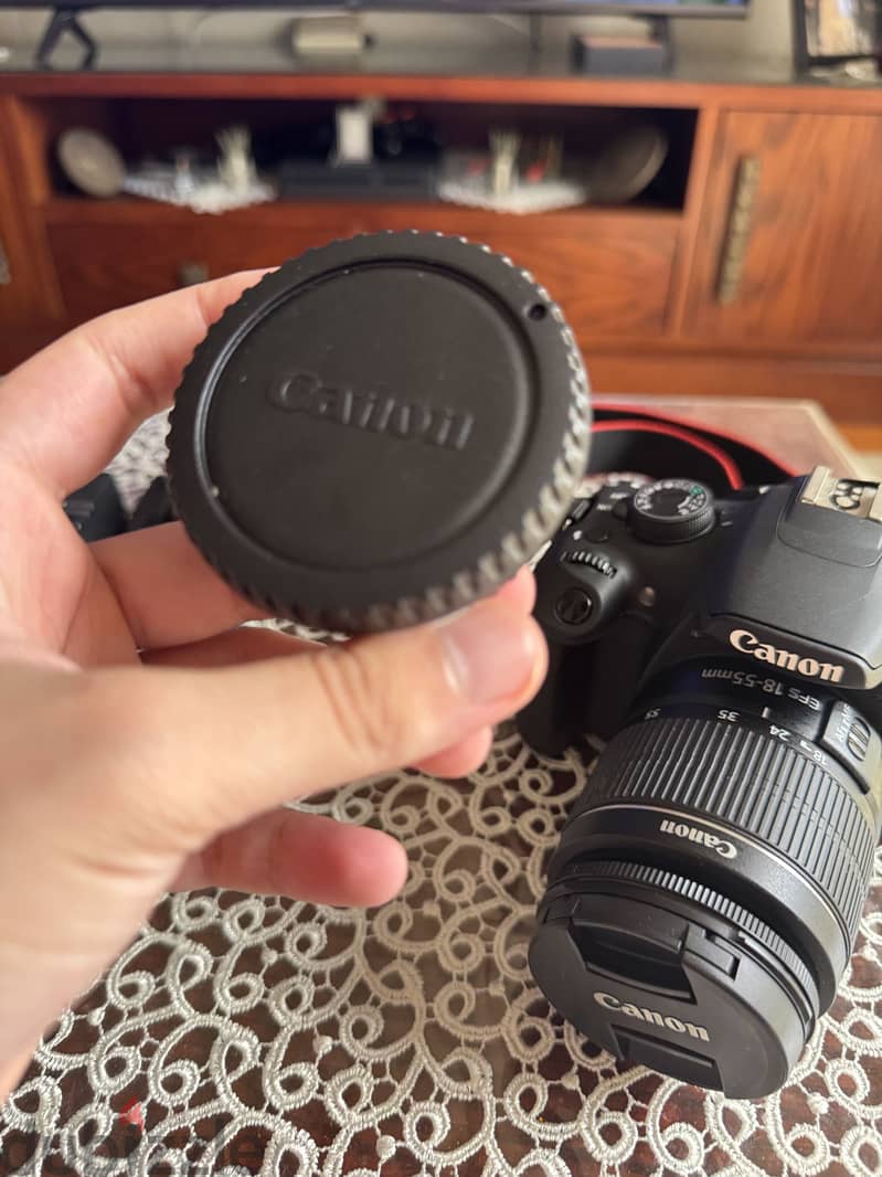 Canon EOS 1200D 1