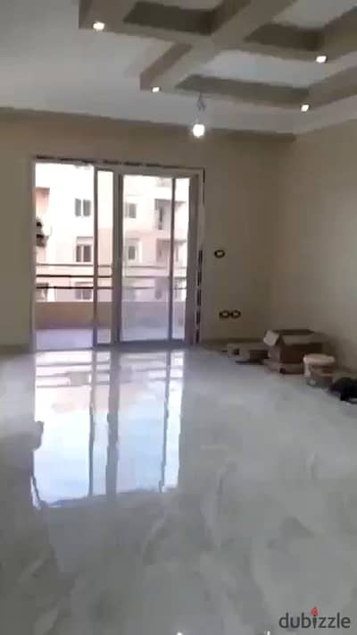 شقه لقطه متشطبه الترا سوبر لوكس داخل كمبوند دره الاهرام