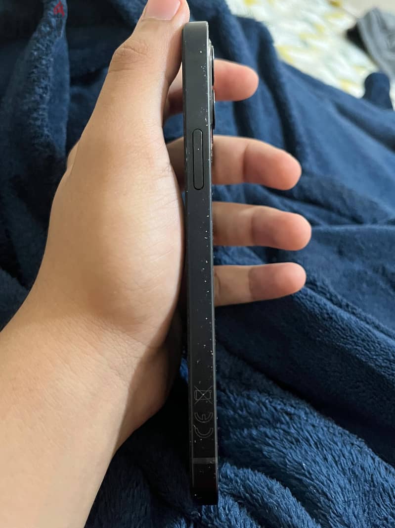 Apple - iPhone 12 3