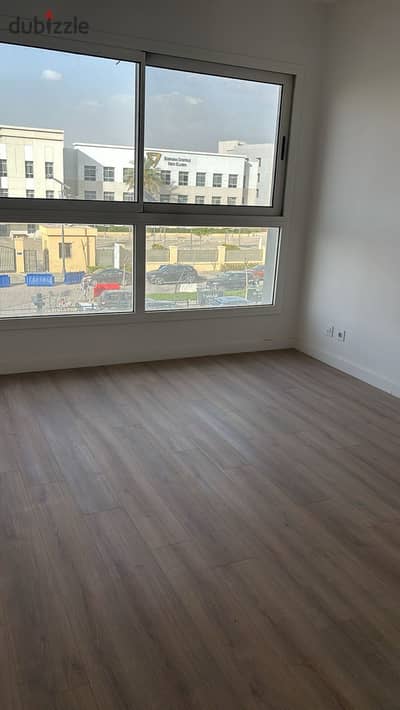 apartment for rent in mivida compound