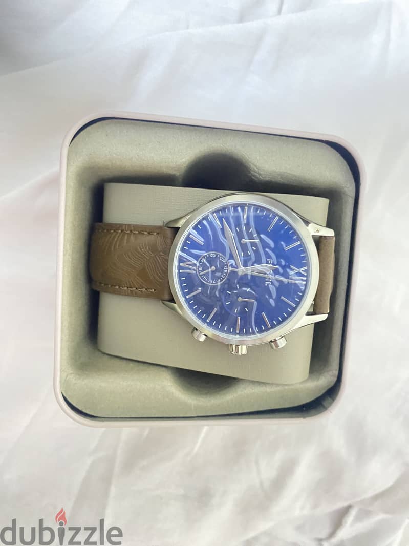 Fossil hand watch 2
