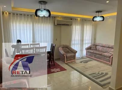 A distinctive furnished apartment for rent in Madinaty at a special price and in a prime location in Madinaty, New Cairo, with a garden view         .