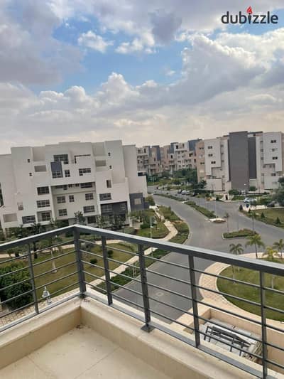 For sale a duplex in Madinaty in b8 two floors 460m