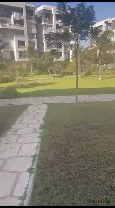 My city apartment 112m and a garden 50m rent B10 Garden View
