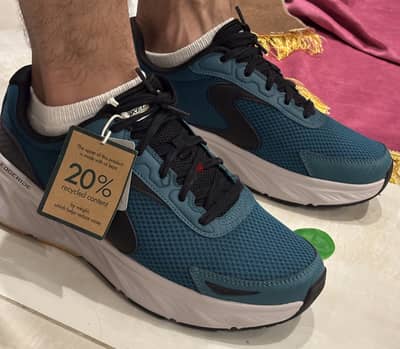 Men EDGE RIDE SKECHERS Original Shoes without box Size 42