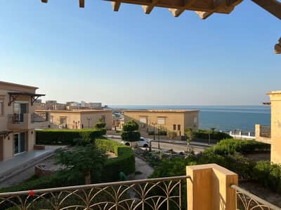 Twin House for Sale in Heaven Beach – Private Entrance