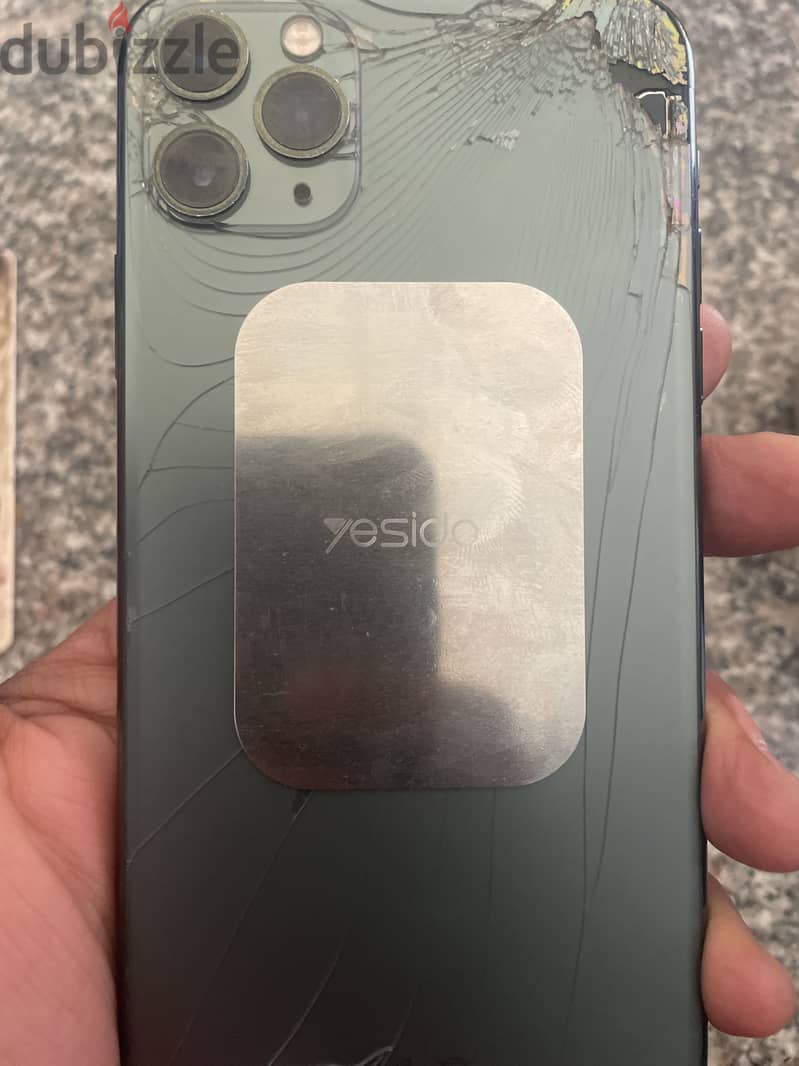 Apple - iPhone 11 Pro Max 1