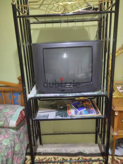 مكتبه معدن  بالتلفزيون  للبيع