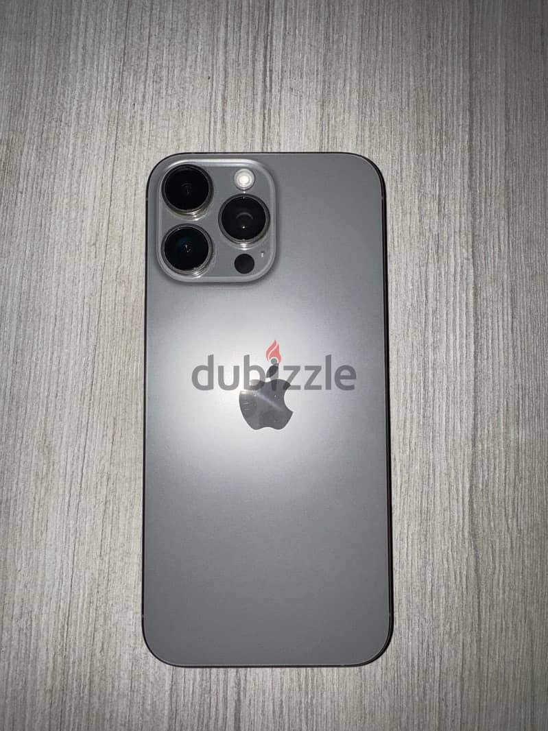 Apple - iPhone 16 Pro Max 2