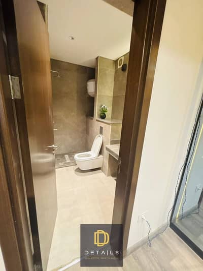 Apartment for Sale in El Khamayel Compound, Sheikh Zayed – Al Hadaba, 165 sqm, 3 Bedrooms, 2 Bathrooms, Super Lux Finish. **