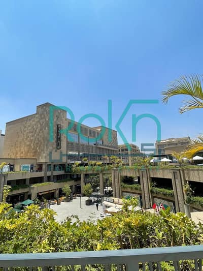 مكتب 100م للايجار في اركان بلازا 3غرف لوكيشن مميز