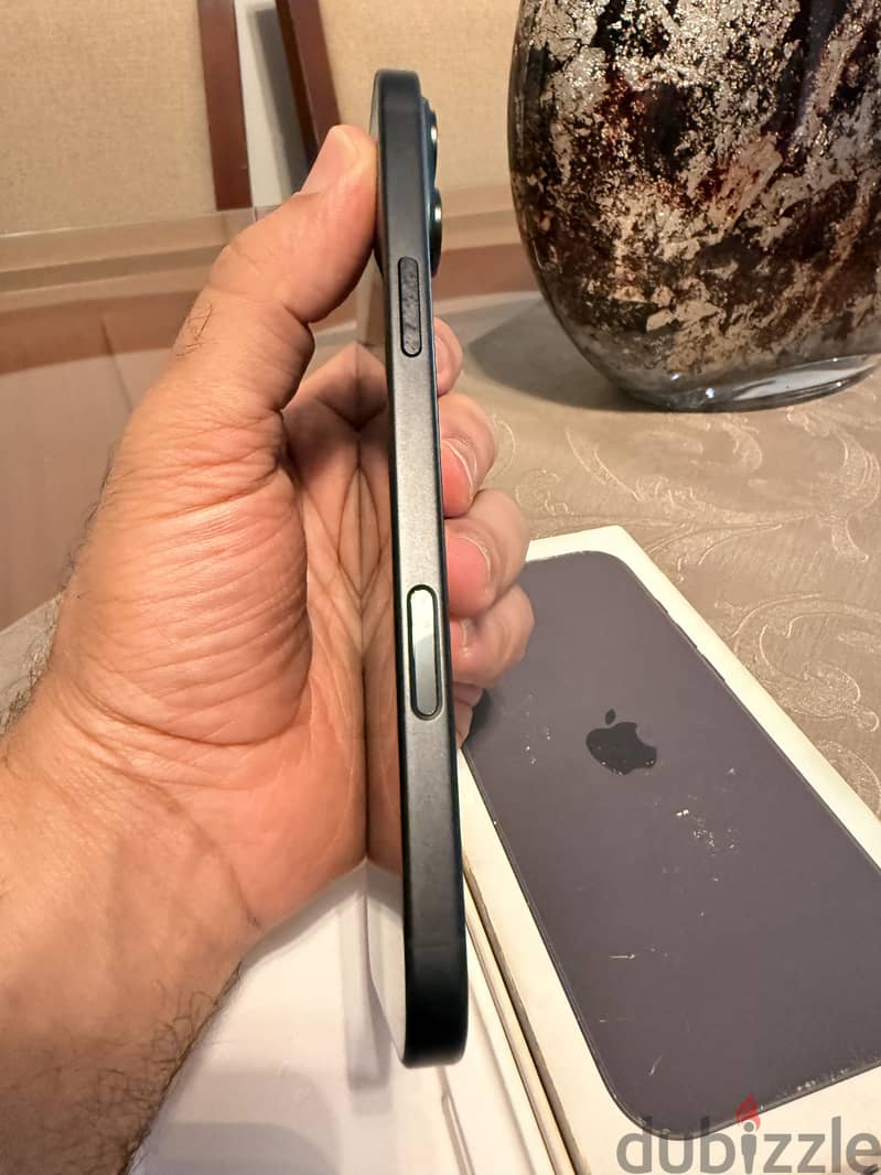 Apple - iPhone 16 Plus 2