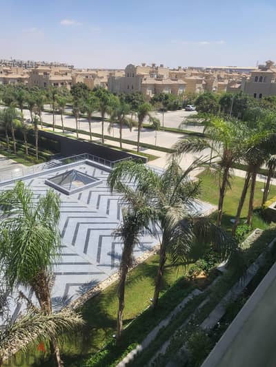 فرصة شقة باتيو اورو  لافيستا ، ٢ غرفة