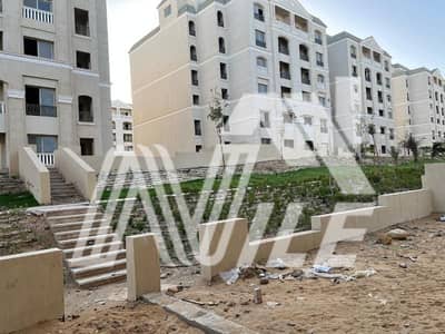 شقة 160 متر بجاردن 100متر للبيع باقل من سعر السوق لسرعه البيع فيو مميز في كمبوند لافينير - المستقبل سيتي