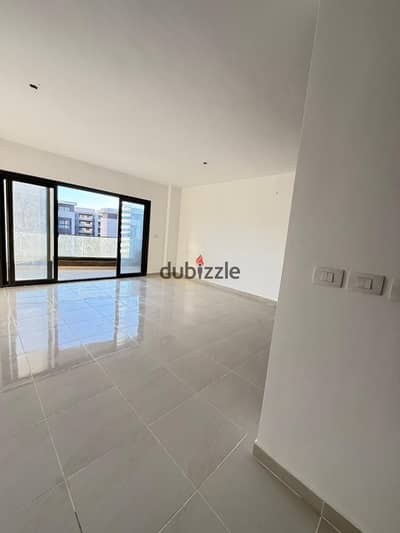 Apartment for Rent (Long-Term Lease) in Madinaty – B15, Directly Opposite the Service Area and Close to East Hub Mall.