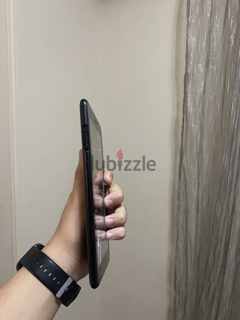 Lenovo tab E7 1