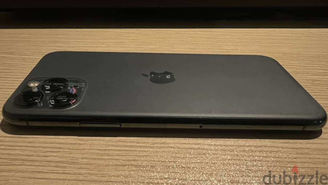 Apple - iPhone 11 Pro 3