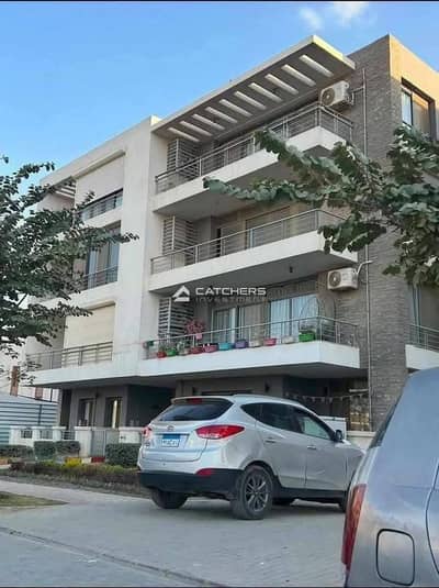 50% Discount! Stunning Landscape & Water Feature View | Taj City Compound, New Cairo | Minutes from Cairo Airport, Gardinia Nasr City & JW Marriott.