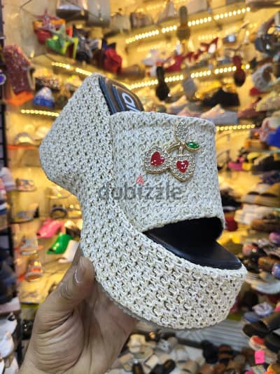 yara shoes