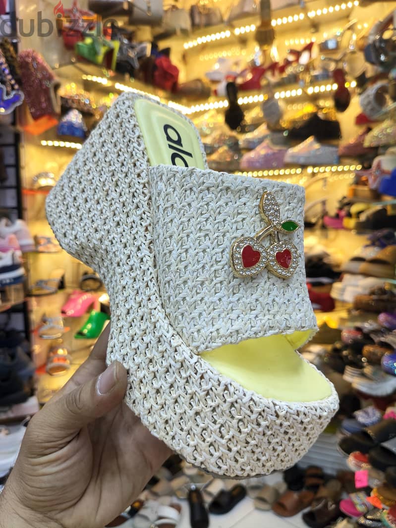yara shoes 1