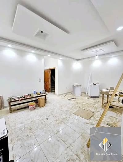 شقه للإيجار اول سكن بجوار كمبوند بيفرلي هيلز وفيو علي اللاند سكيب داخل فيلا خاصه