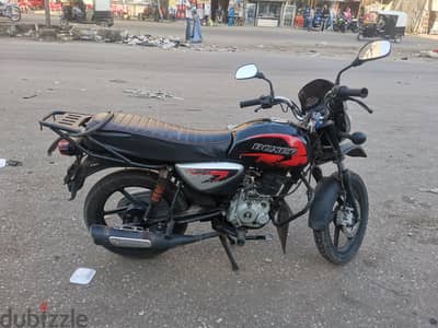 بجاج بوكسر x رخصة 30 شهر
