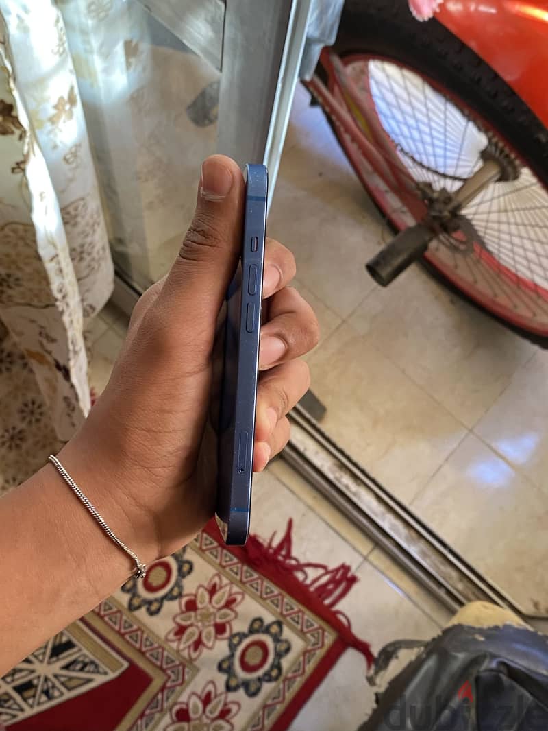 Apple - iPhone 13 2