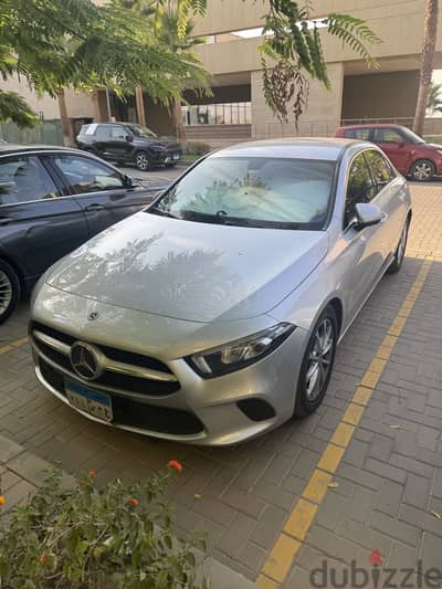 Mercedes-Benz A180 2021