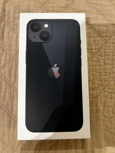 Apple - iPhone 13 Apple - iPhone 13