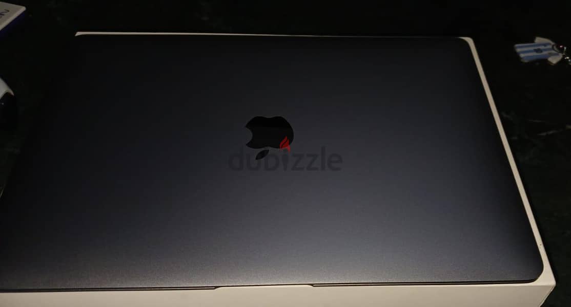 MACBOOK M1 FROM KUWAIT 6